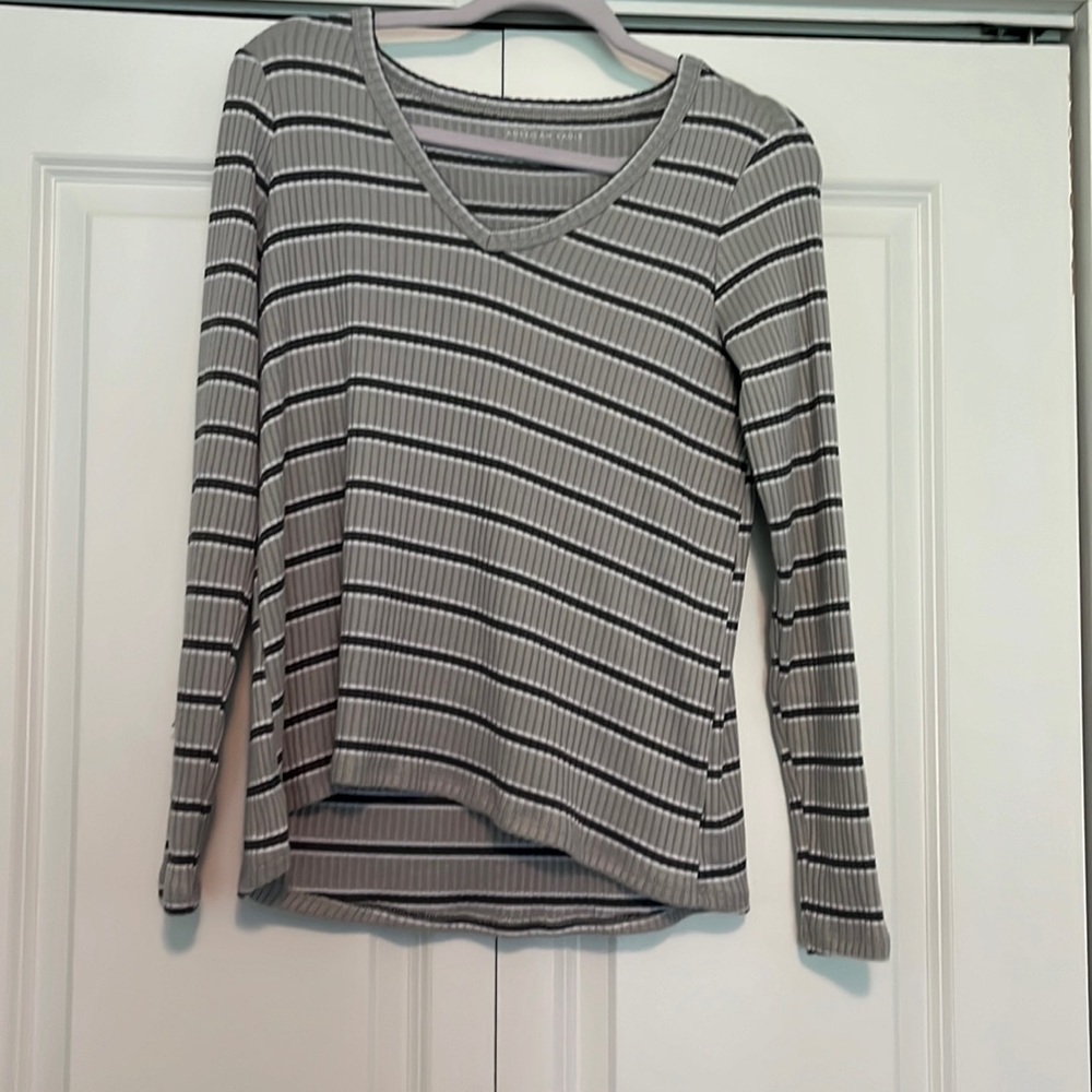 American Eagle long sleeve